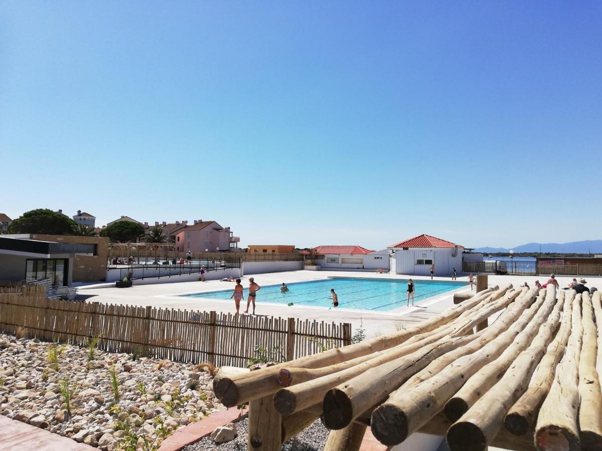 Appartement Tout Confort A Cap Coudalere Avec Vue Magnifique Sur Le Canigou Au Bord Du Lac - Check In Automatise - Parking Gratuit - Aire De Jeux D'Enfants - Le Barcares Luaran gambar
