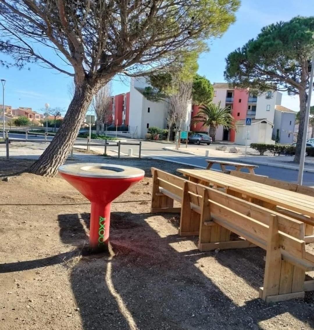 Appartement Tout Confort A Cap Coudalere Avec Vue Magnifique Sur Le Canigou Au Bord Du Lac - Check In Automatise - Parking Gratuit - Aire De Jeux D'Enfants - Le Barcares Luaran gambar