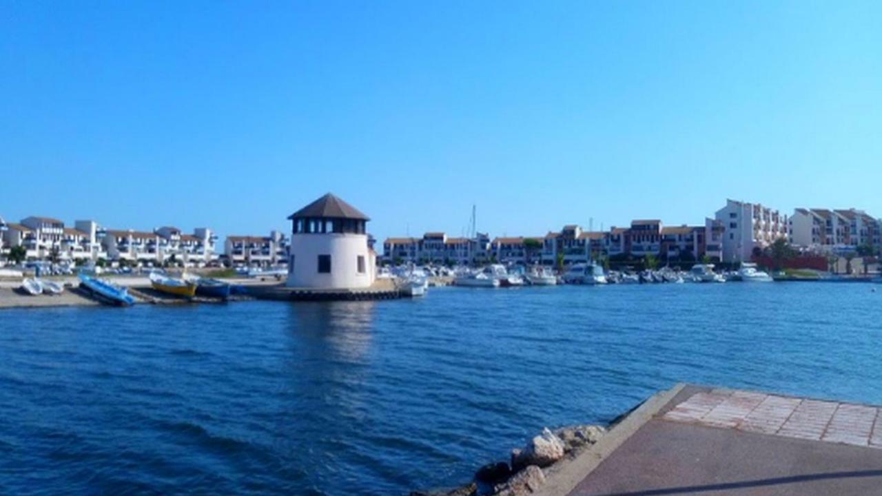 Appartement Tout Confort A Cap Coudalere Avec Vue Magnifique Sur Le Canigou Au Bord Du Lac - Check In Automatise - Parking Gratuit - Aire De Jeux D'Enfants - Le Barcares Luaran gambar